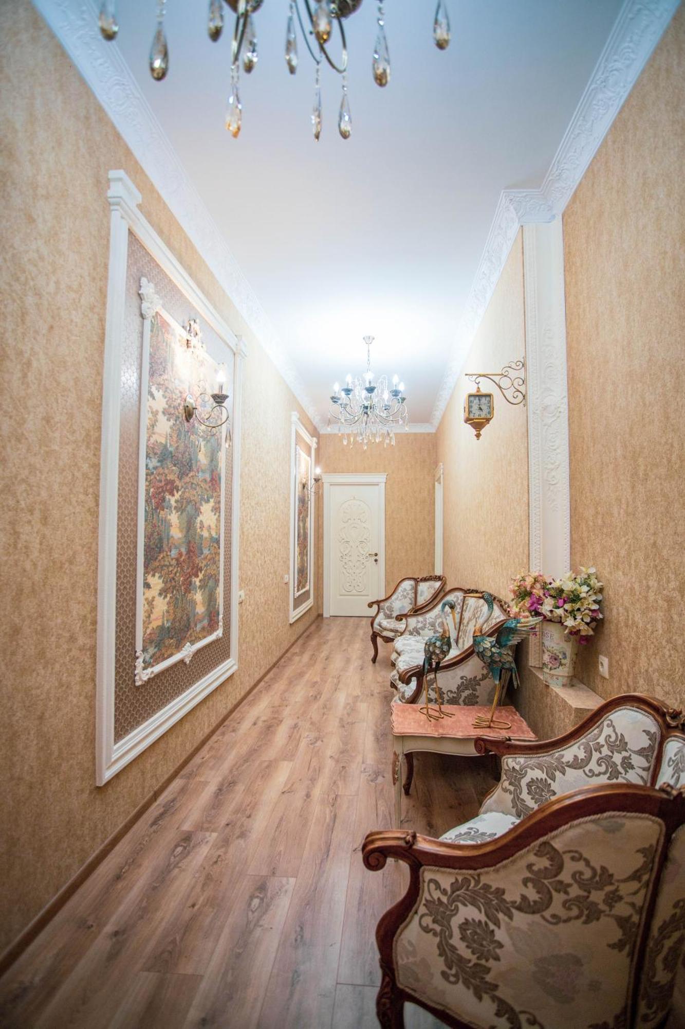 Borjomi Classic Hotel Экстерьер фото