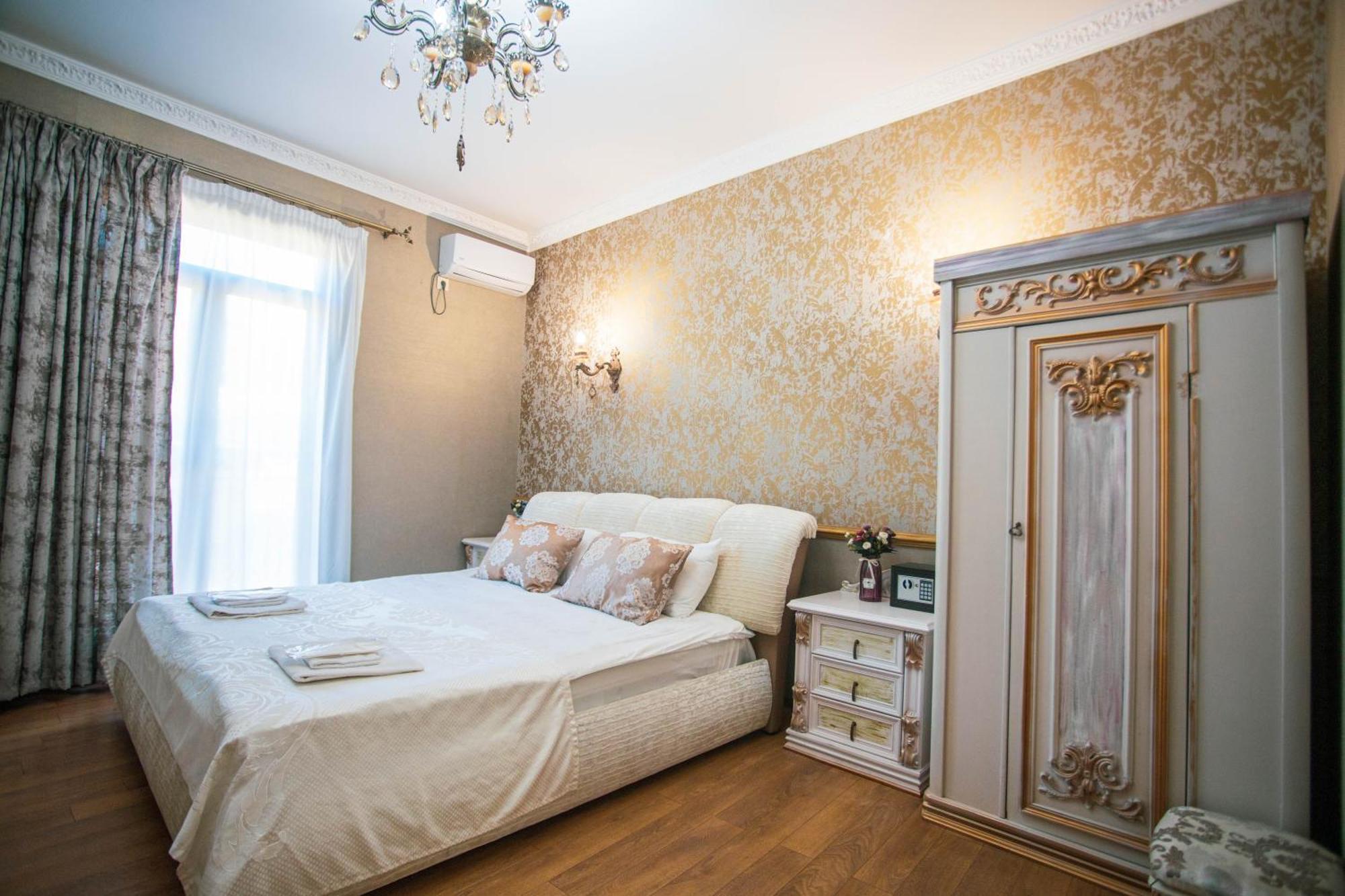 Borjomi Classic Hotel Экстерьер фото