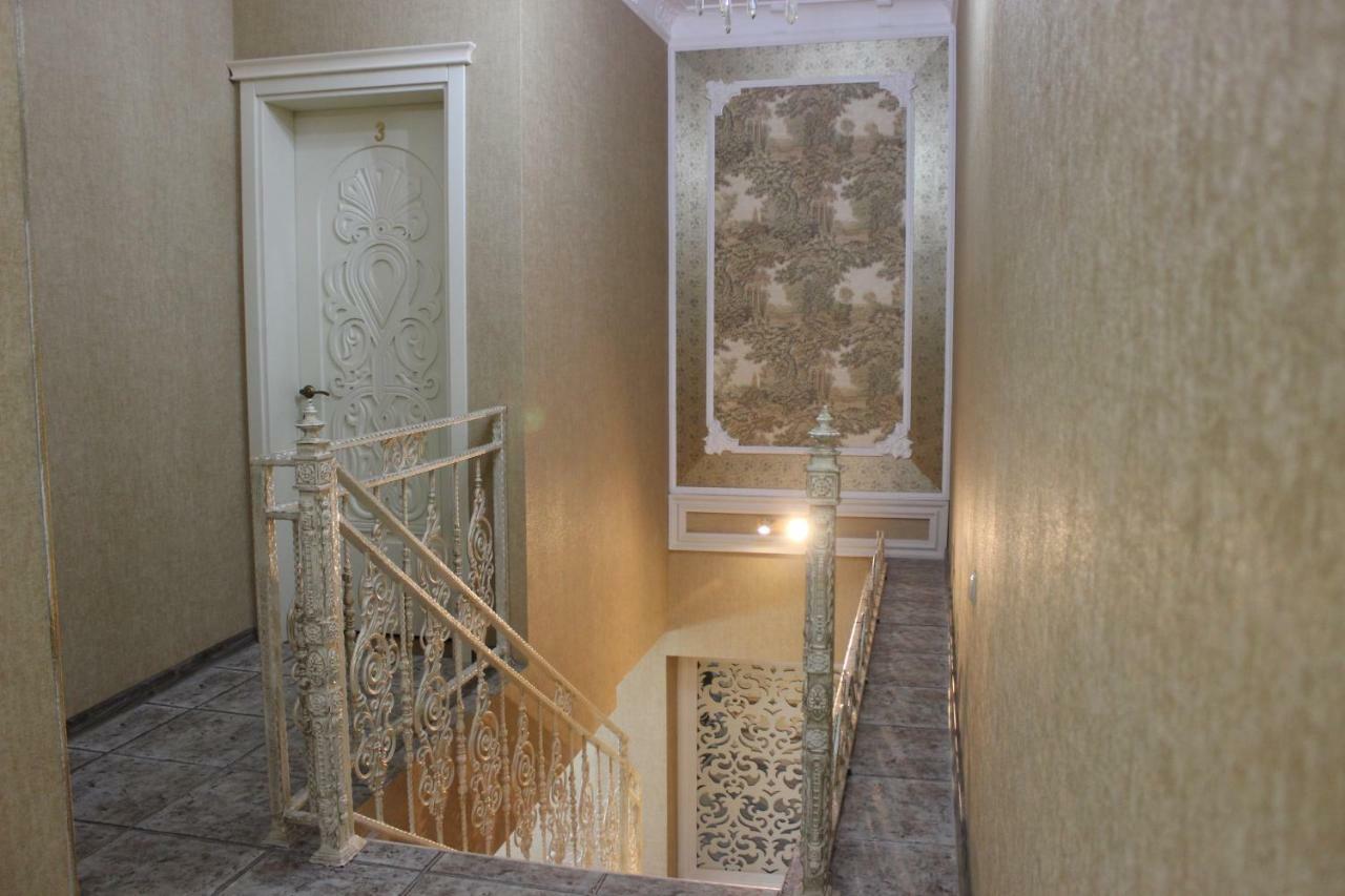 Borjomi Classic Hotel Экстерьер фото