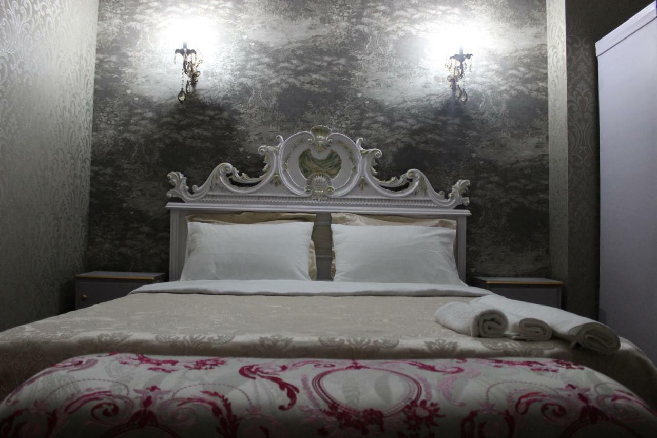 Borjomi Classic Hotel Экстерьер фото
