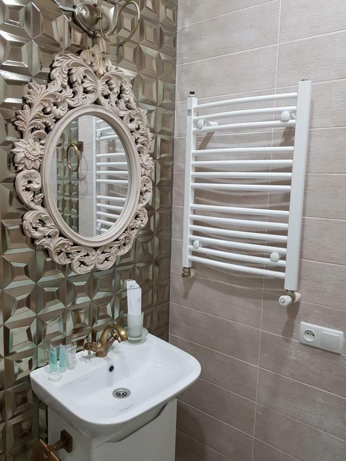 Borjomi Classic Hotel Экстерьер фото